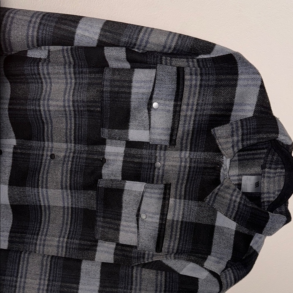 Men's Black and Gray Plaid Shirt